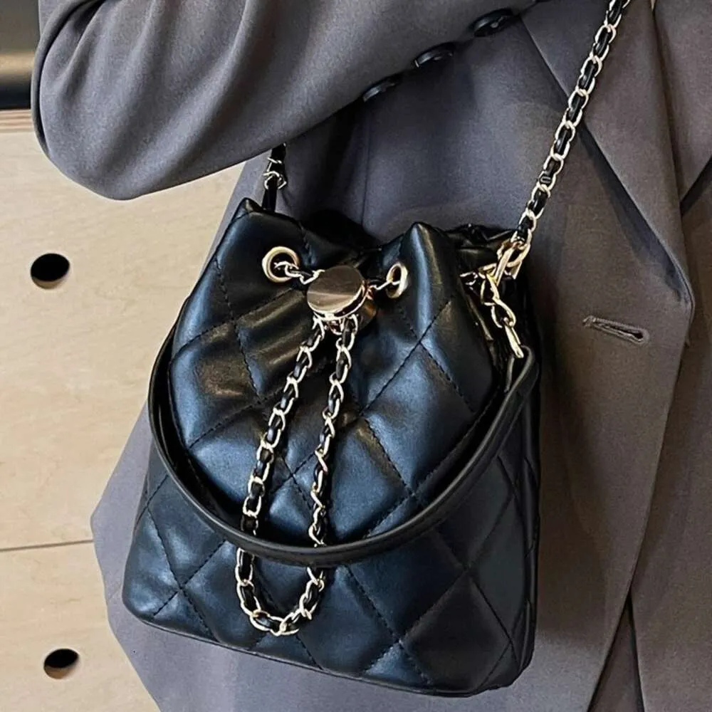 2024 Nouveau Créateur De Femmes Sacs Légers Luxe Sac À Main Menos De 30€ | Popular Y Conveniente | DHgate | Semblable À Goyard.