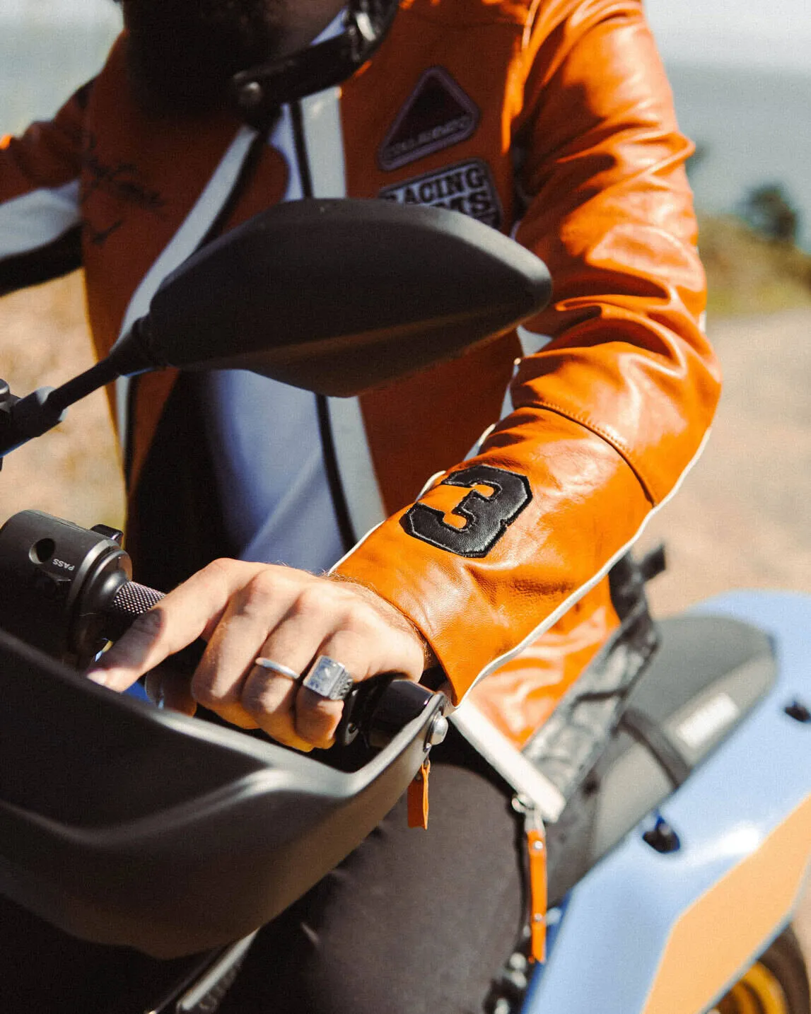 Blouson cuir homme orange style motard