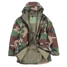 Camouflage hommes tenues