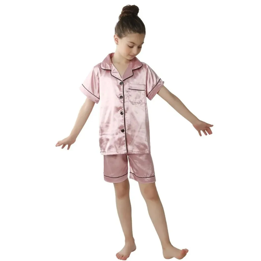 Ensemble de Pyjamas en Soie Satinée pour Enfants : Confort et Style pour Vos Petits