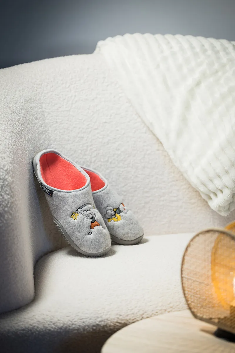 Mules pour femme gris décor brodé souris