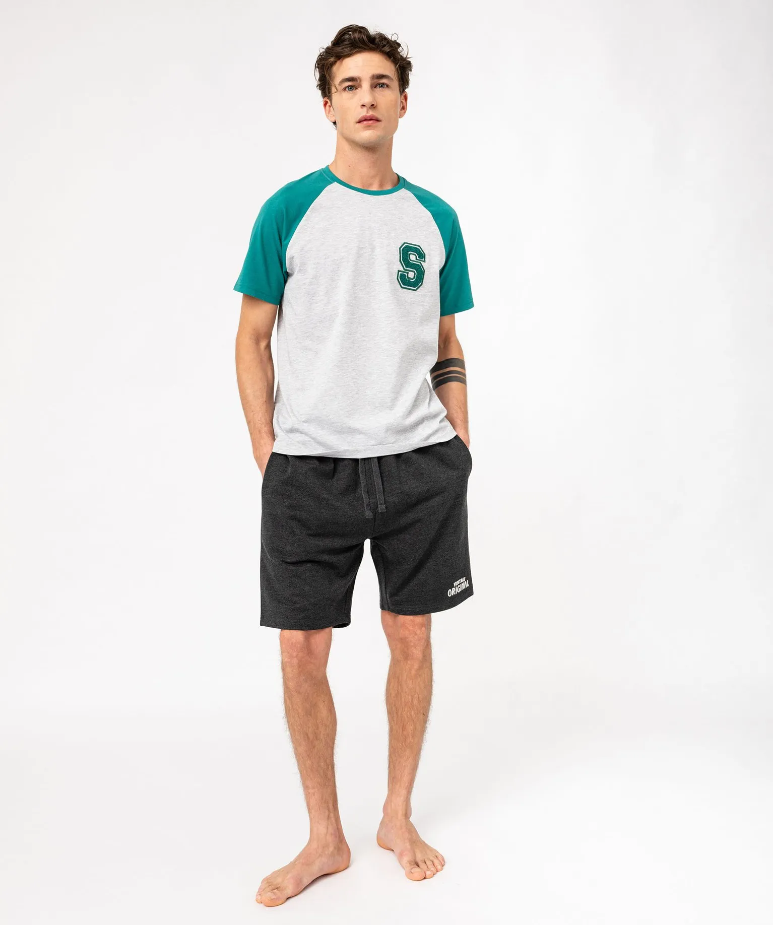 pyjashort bicolore avec motif brode homme gris pyjamas et peignoirs