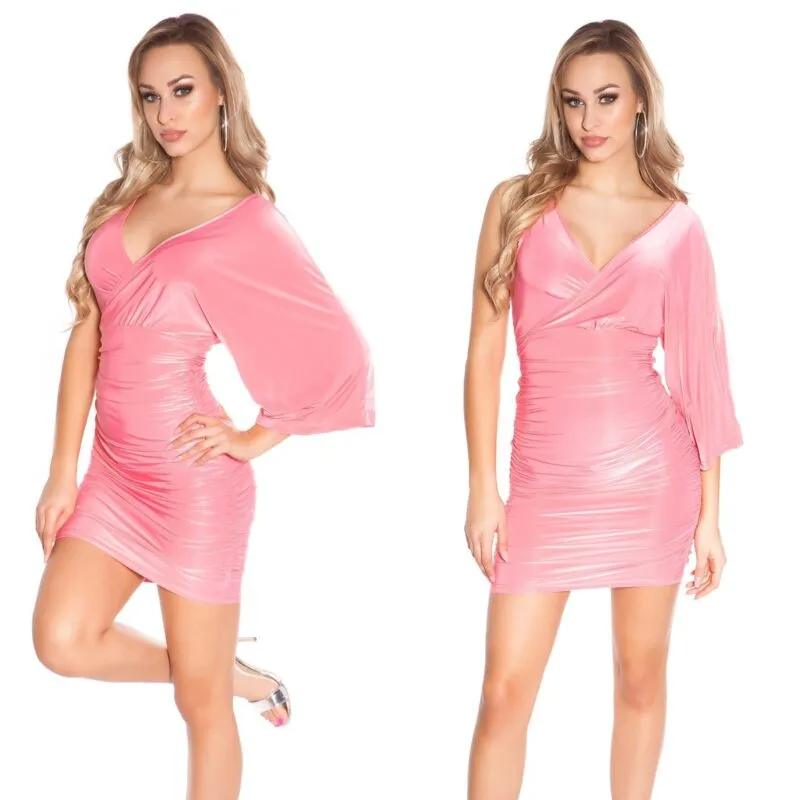 Robe de soirée tendance couleur corail
