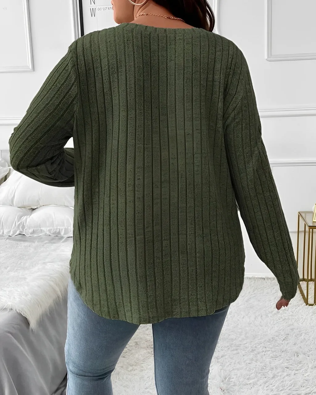 Shirlee - Haut rayé à manches longues et design épuré